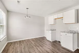 1662 Parkside Meadow Dr, Winston-Salem, NC 27127 - Photo 11