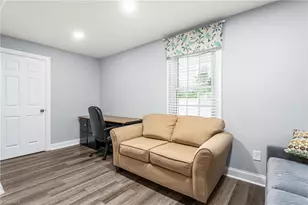 731 W Banner Ave, Winston-Salem, NC 27127 - Photo 9