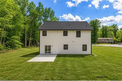4147 2nd Street NE, Hickory, NC 28601 - Photo 25