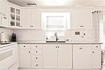 4103 Tahoe Court, High Point, NC 27265 - Photo 11