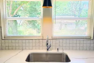 1915 Blain St, High Point, NC 27262 - Photo 5