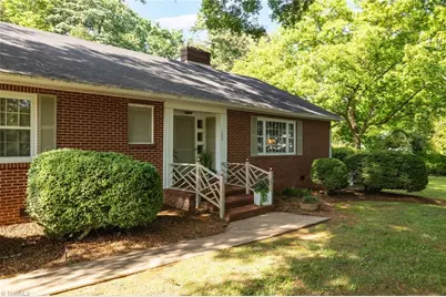 502 W Hunter Street, Madison, NC 27025 - Photo 7