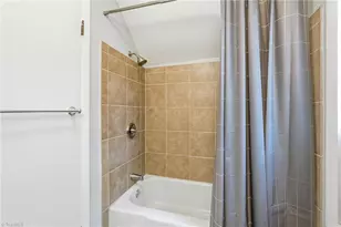 2501 Walker Ave, Greensboro, NC 27403 - Photo 31