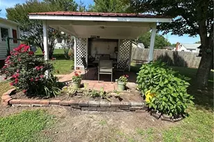 153 Green St, Mount Airy, NC 27030 - Photo 33