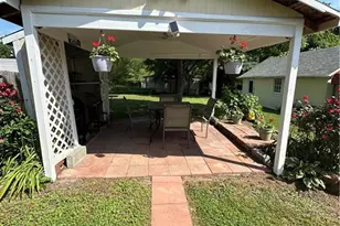 153 Green St, Mount Airy, NC 27030 - Photo 13
