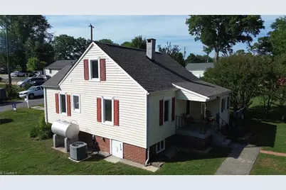 153 Green Street, Mount Airy, NC 27030 - Photo 3