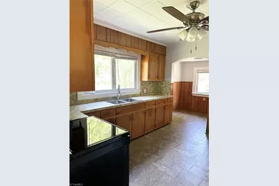 153 Green Street, Mount Airy, NC 27030 - Photo 21