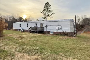 1804 Mulberry Academy St, Franklinville, NC 27248 - Photo 7