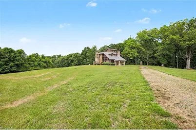 1413 Mission Road, Danbury, NC 27016 - Photo 3
