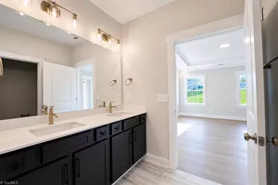 1040 Fairhaven Drive #101, Mebane, NC 27302 - Photo 29