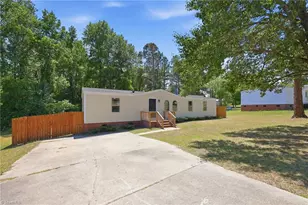 54 Brent Wood, Sanford, NC 27332 - Photo 37