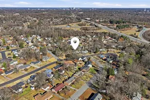 2210 Dulaire Rd, Greensboro, NC 27407 - Photo 33