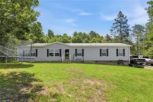 121 Sweetbriar Rd, Thomasville, NC 27360 - Photo 1