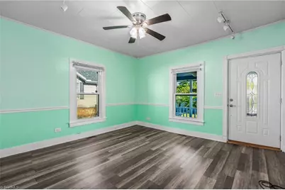 719 Maiden Lane, Mount Airy, NC 27030 - Photo 5