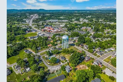 719 Maiden Lane, Mount Airy, NC 27030 - Photo 25