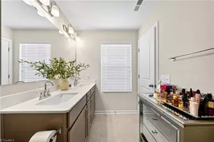 5141 Reedy Creek Farm Cir, Greensboro, NC 27405 - Photo 25