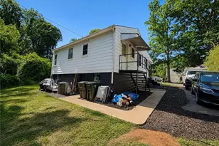 158 Wisconsin Ave, Elkin, NC 28621 - Photo 5