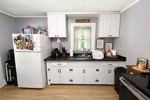 158 Wisconsin Ave, Elkin, NC 28621 - Photo 11