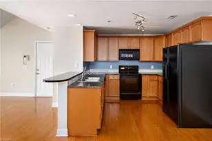 4732 Tatton Park Cir, Winston-Salem, NC 27103 - Photo 7