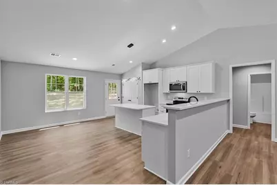 4007 Village Drive, Trinity, NC 27370 - Photo 11