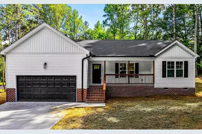 4007 Village Drive, Trinity, NC 27370 - Photo 3