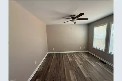 907 Eleanor Drive, Lexington, NC 27295 - Photo 5