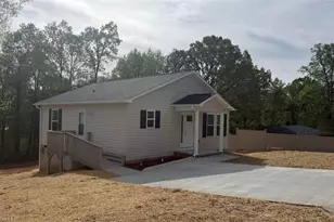 907 Eleanor Dr, Lexington, NC 27295 - Photo 3