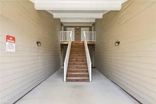 15 Meadowood Glen Way, Greensboro, NC 27409 - Photo 21