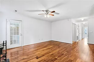 15 Meadowood Glen Way, Greensboro, NC 27409 - Photo 7
