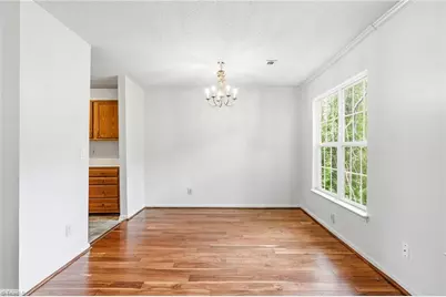 15 Meadowood Glen Way #C, Greensboro, NC 27409 - Photo 9
