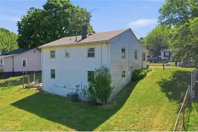 1007 Lane Street, Reidsville, NC 27320 - Photo 7