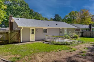 5111 Cheviot Rd, Greensboro, NC 27455 - Photo 27