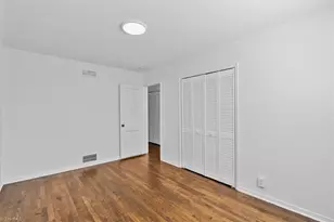 1804 Villa Dr, Greensboro, NC 27403 - Photo 15