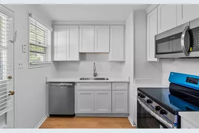 1804 Villa Drive, Greensboro, NC 27403 - Photo 7