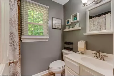 2003 Stratford Place, Reidsville, NC 27320 - Photo 27