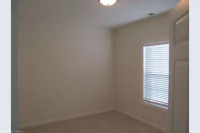 2606 Pennoak Way #D, Greensboro, NC 27407 - Photo 5
