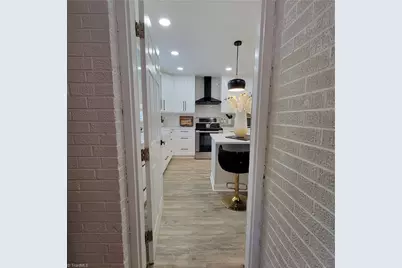 2211 Fawn Street, Greensboro, NC 27403 - Photo 27