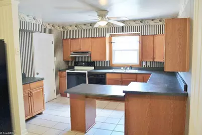 2211 Fawn Street, Greensboro, NC 27403 - Photo 49