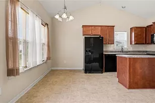 634 Meadowtop Cir, Burlington, NC 27217 - Photo 7