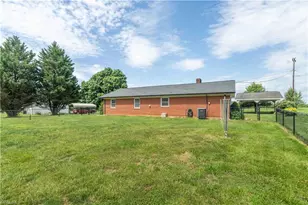 1427 Reeves Mill Rd, Mount Airy, NC 27030 - Photo 35
