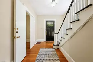 2021 Elizabeth Ave, Winston-Salem, NC 27103 - Photo 9