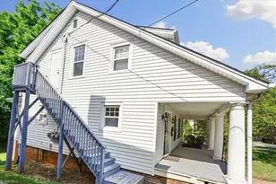 2021 Elizabeth Ave, Winston-Salem, NC 27103 - Photo 45