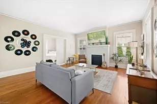 2021 Elizabeth Ave, Winston-Salem, NC 27103 - Photo 11