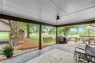 285 Trails End Rd, Reidsville, NC 27320 - Photo 7