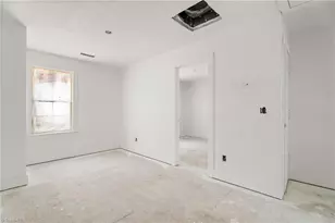 4946 Wilkes Dr, Winston-Salem, NC 27106 - Photo 11