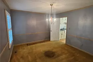 1010 Shamrock Ct, High Point, NC 27265 - Photo 19
