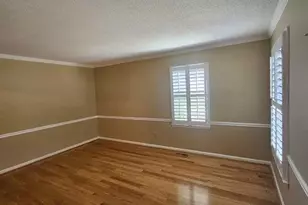 1010 Shamrock Ct, High Point, NC 27265 - Photo 9