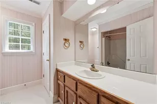 5401 Brekenwood Rd, Pleasant Garden, NC 27313 - Photo 21