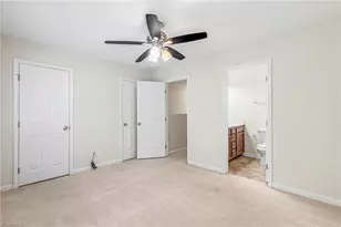 105 Sommerwall Pl, Greensboro, NC 27405 - Photo 19