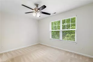 105 Sommerwall Pl, Greensboro, NC 27405 - Photo 17